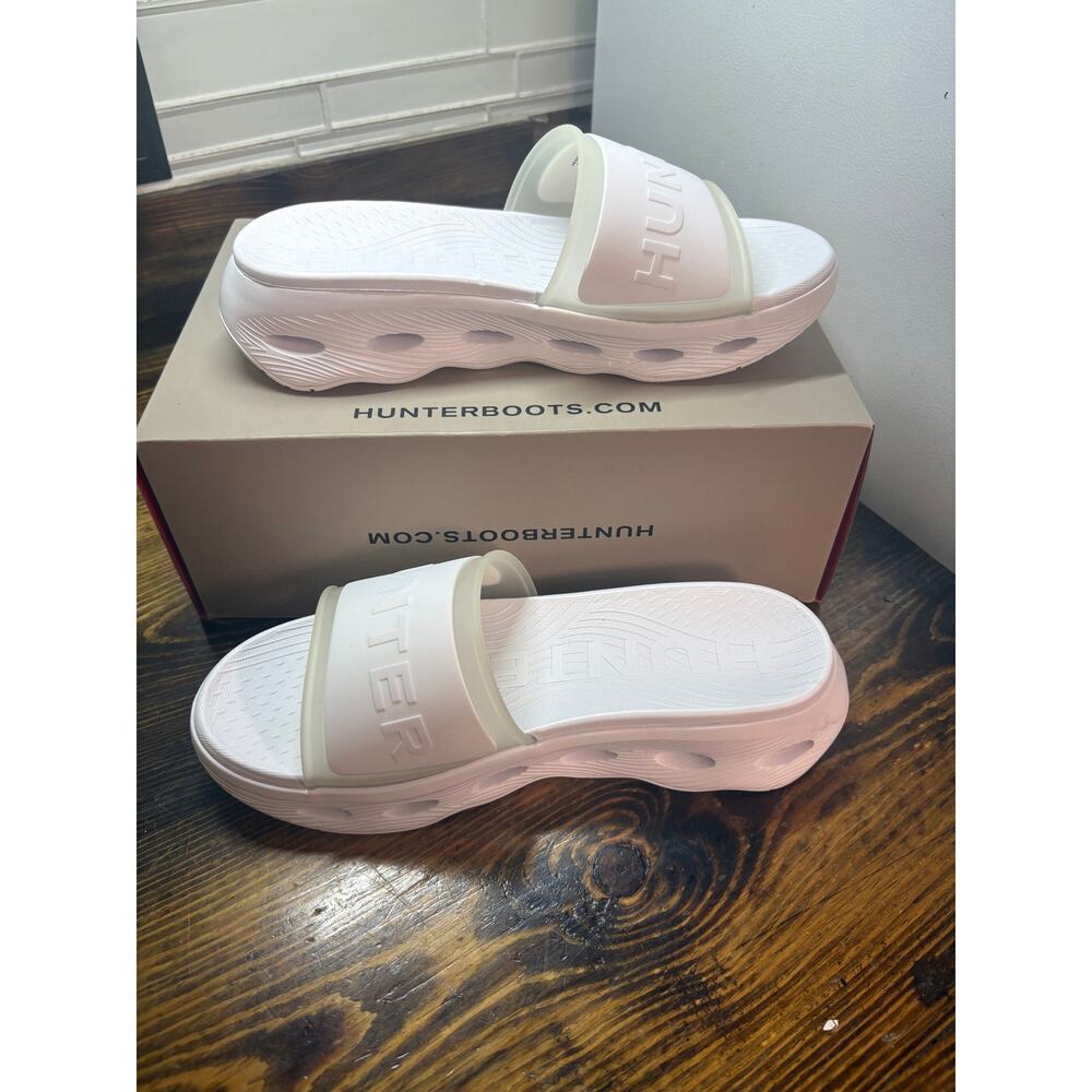 Hunter White Geneva Slip On Sandals Size 10